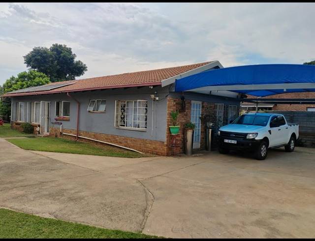 2 BEDROOM HOUSE FOR SALE IN WOLMER